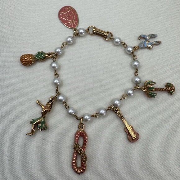 Vintage Hawaii Charm Bracelet Tropical Theme Enamel Gold Tone Hula Guitar Palm - Picture 1 of 9